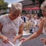 Märchenhafte Disney freie Trauung im Eltzhof mit liebevoller Dekoration